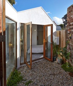 Patios traseros modernos – Decoradoras Decocasa